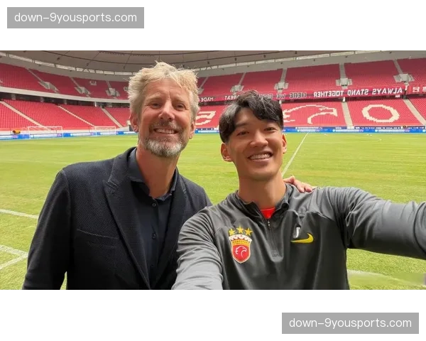 特写：颜骏凌谈海港新门将教练带来的细节改变